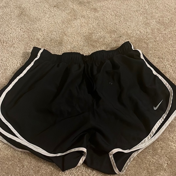 Nike Pants - NIKE shorts